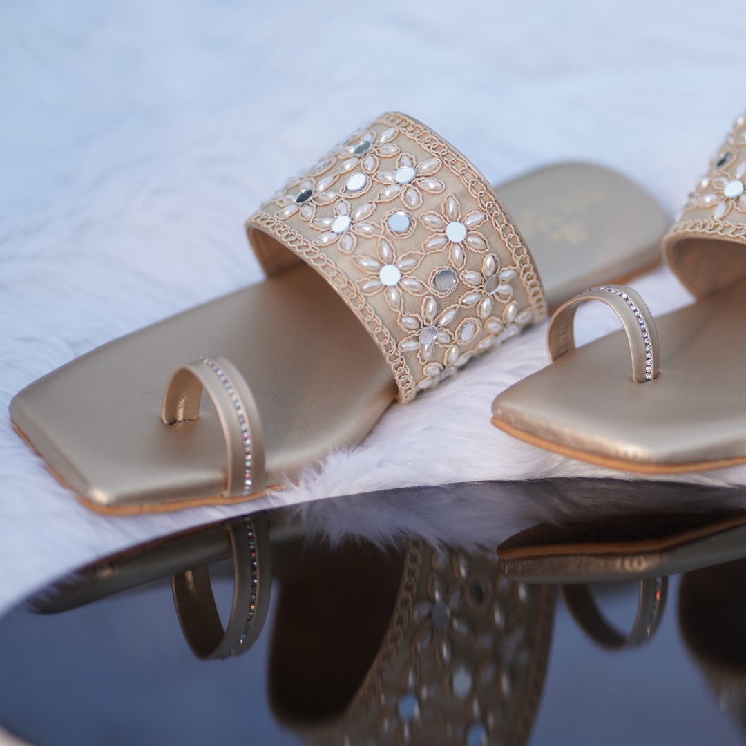 Mirror Gold Kolha Flats